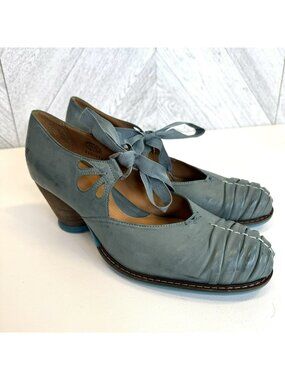 John Fluevog Mezzo Callas Ruched Toe Leather Heel Shoes Blue Womens Size 11.5